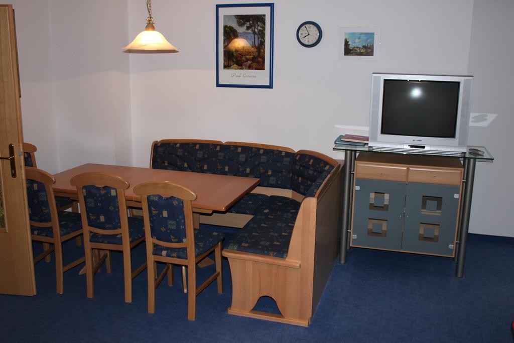 Untersteinhof Apartman Forstau  Szoba fotó